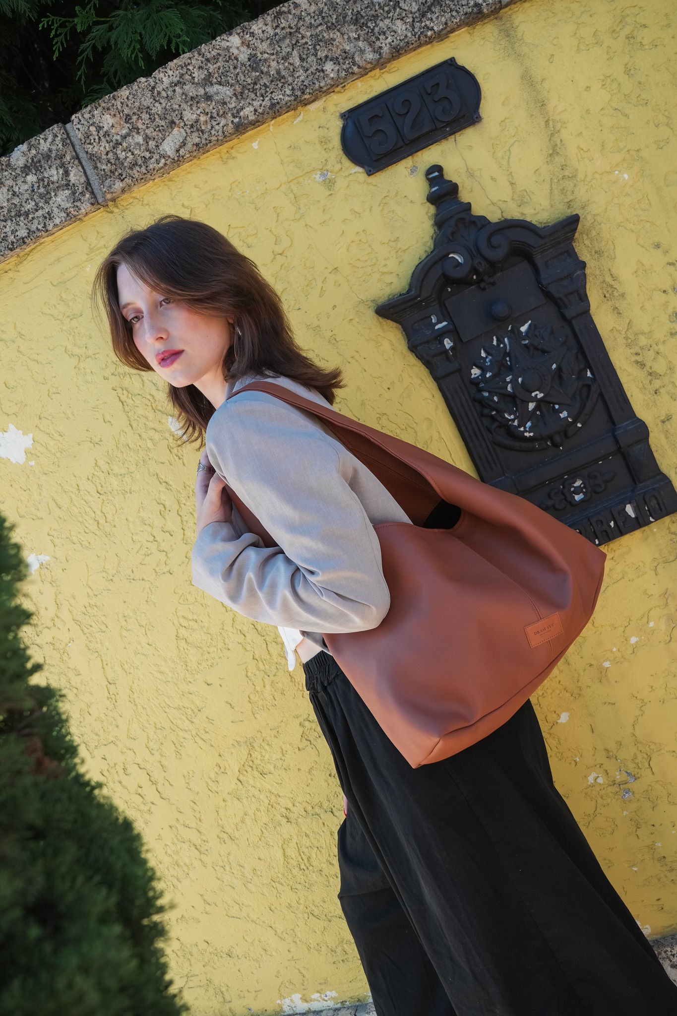 Bolso de hombro solemne Burdeos
