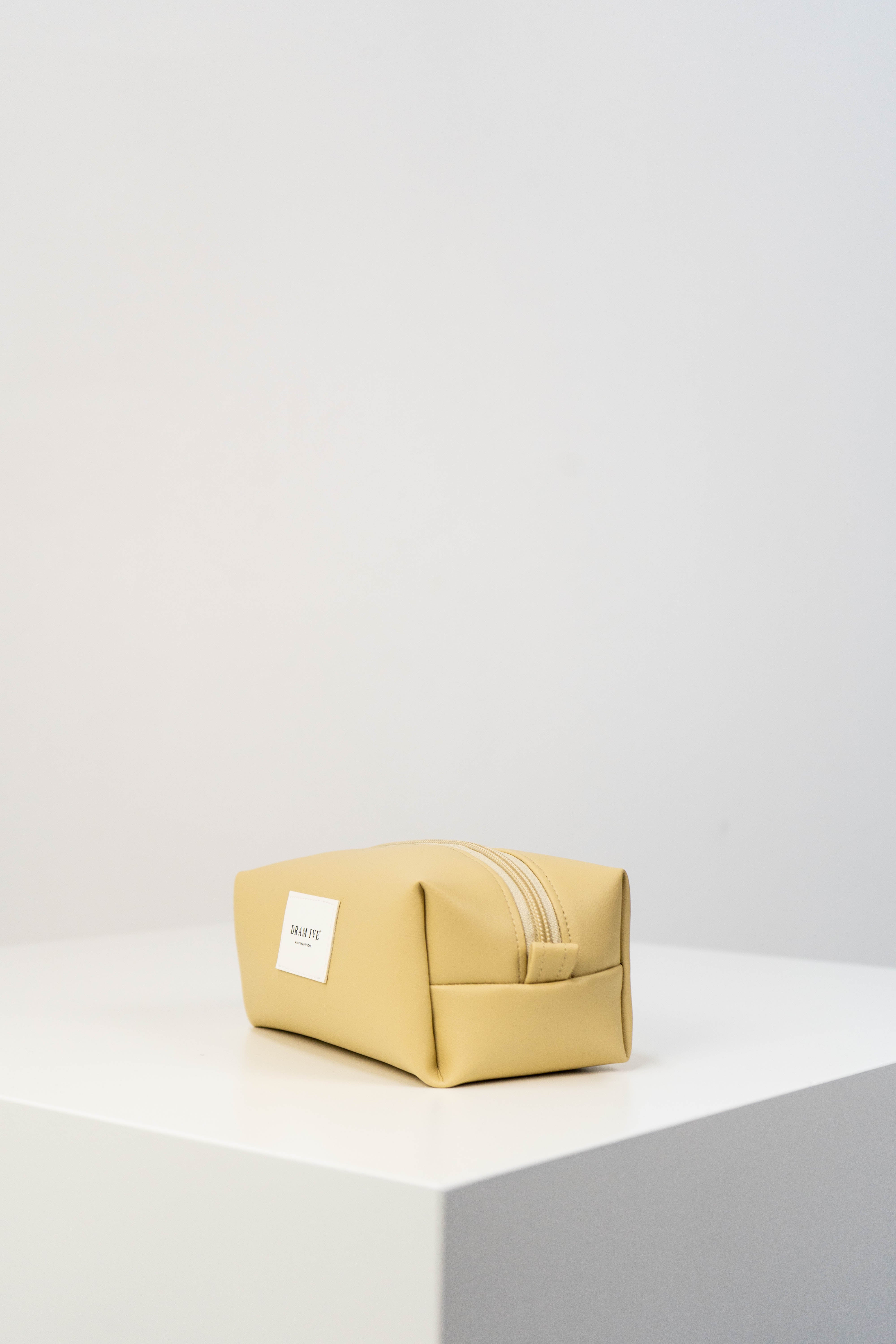 Necessaire box pequena 1,2 L