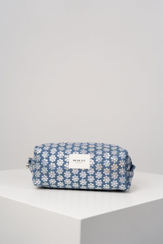 Medium toiletry bag 2.5 l shiny denim