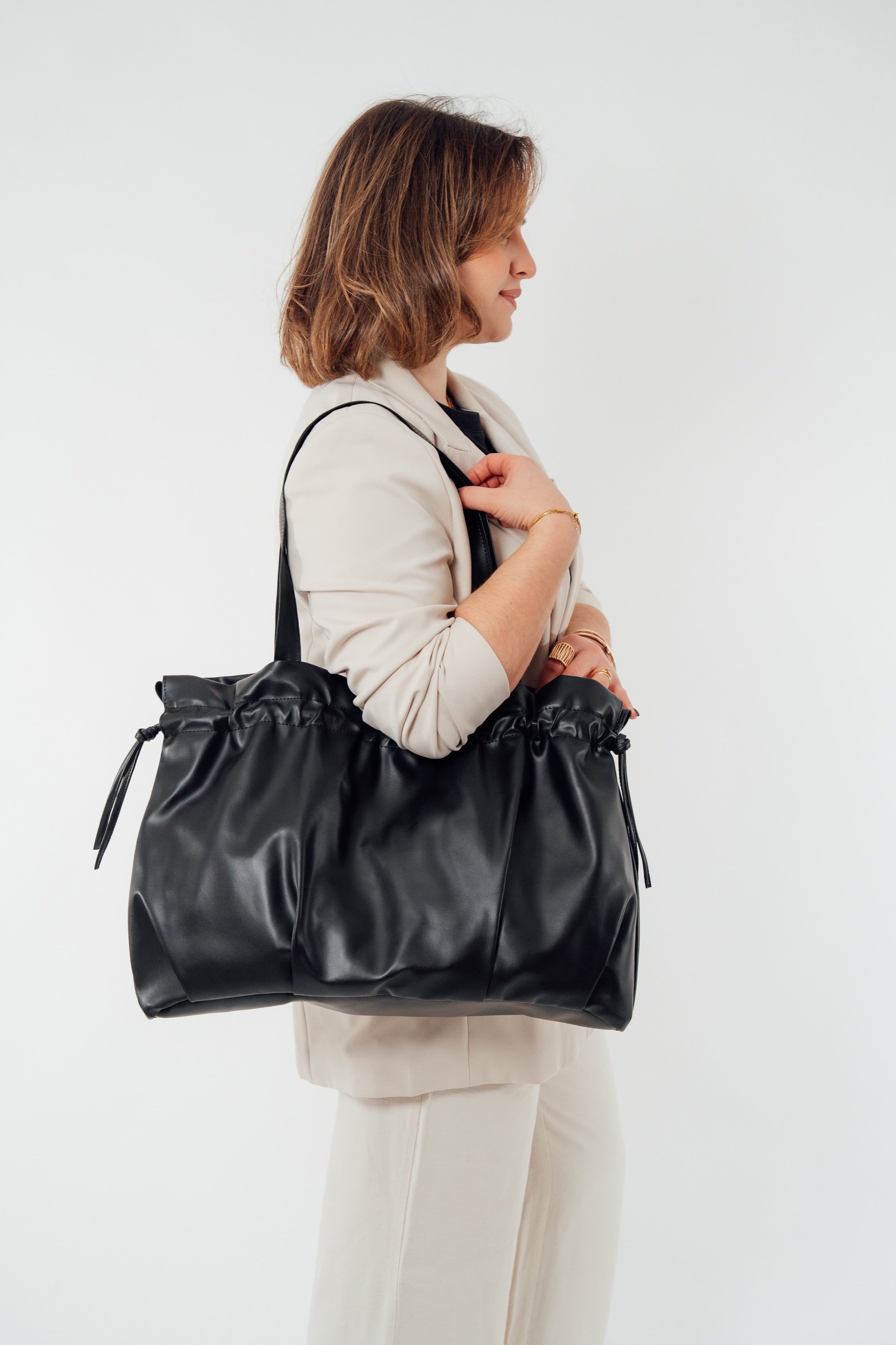 Nora Shoulder & Crossbody Bag – Black