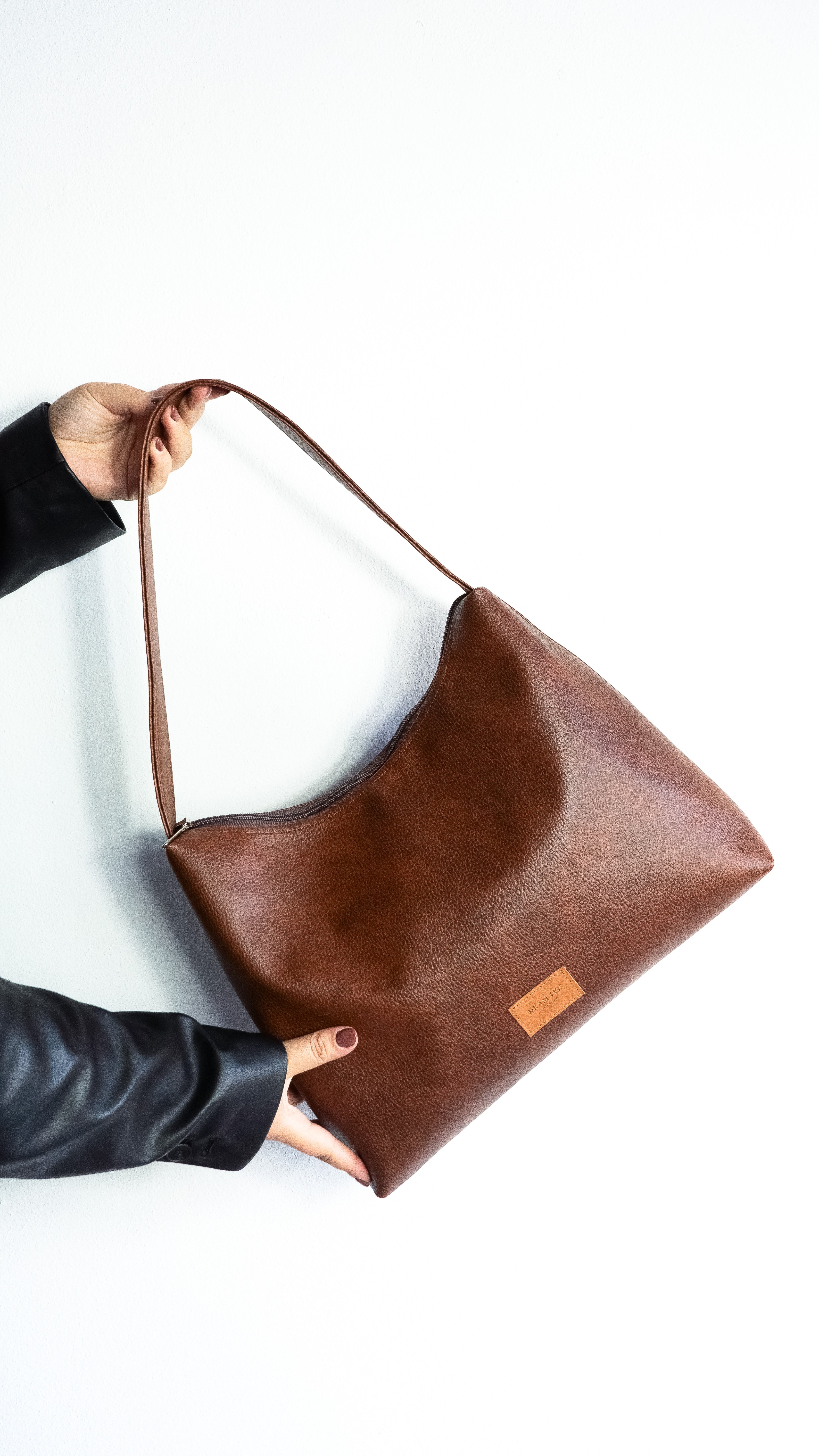 Élan Shoulder bag Brown