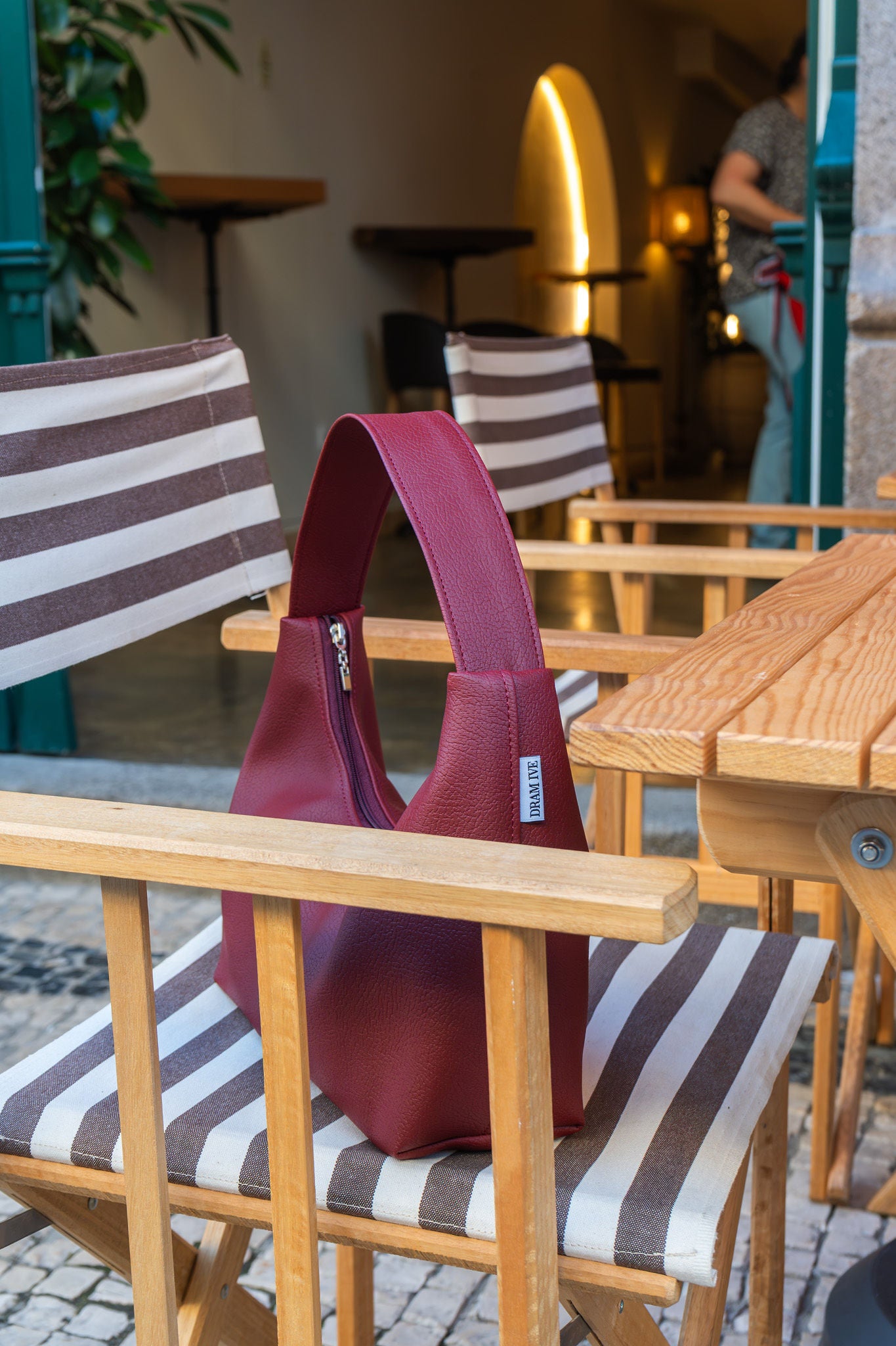 Sage Shoulder Bag Bordeaux