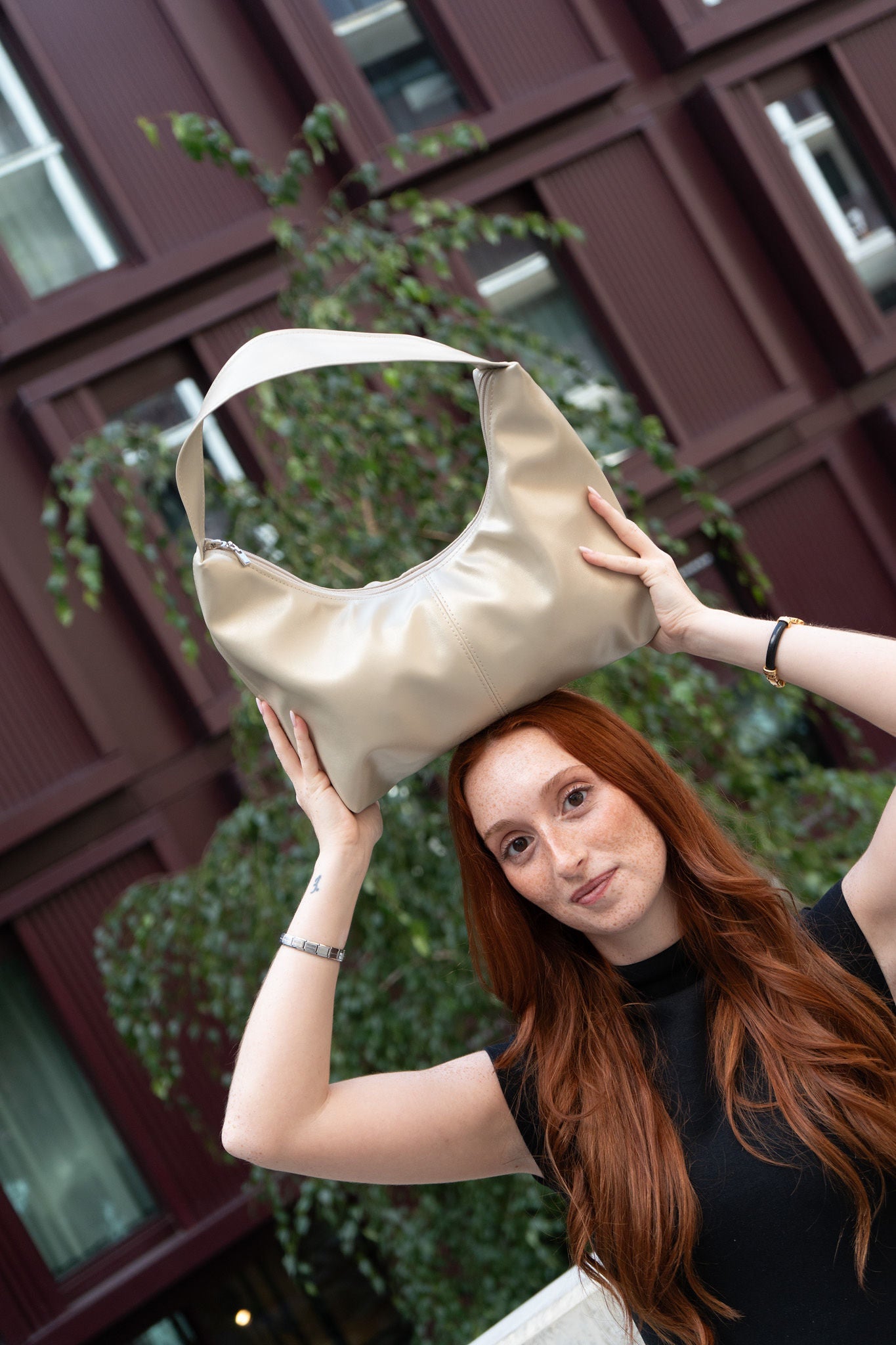 Sage Shoulder Bag Gold