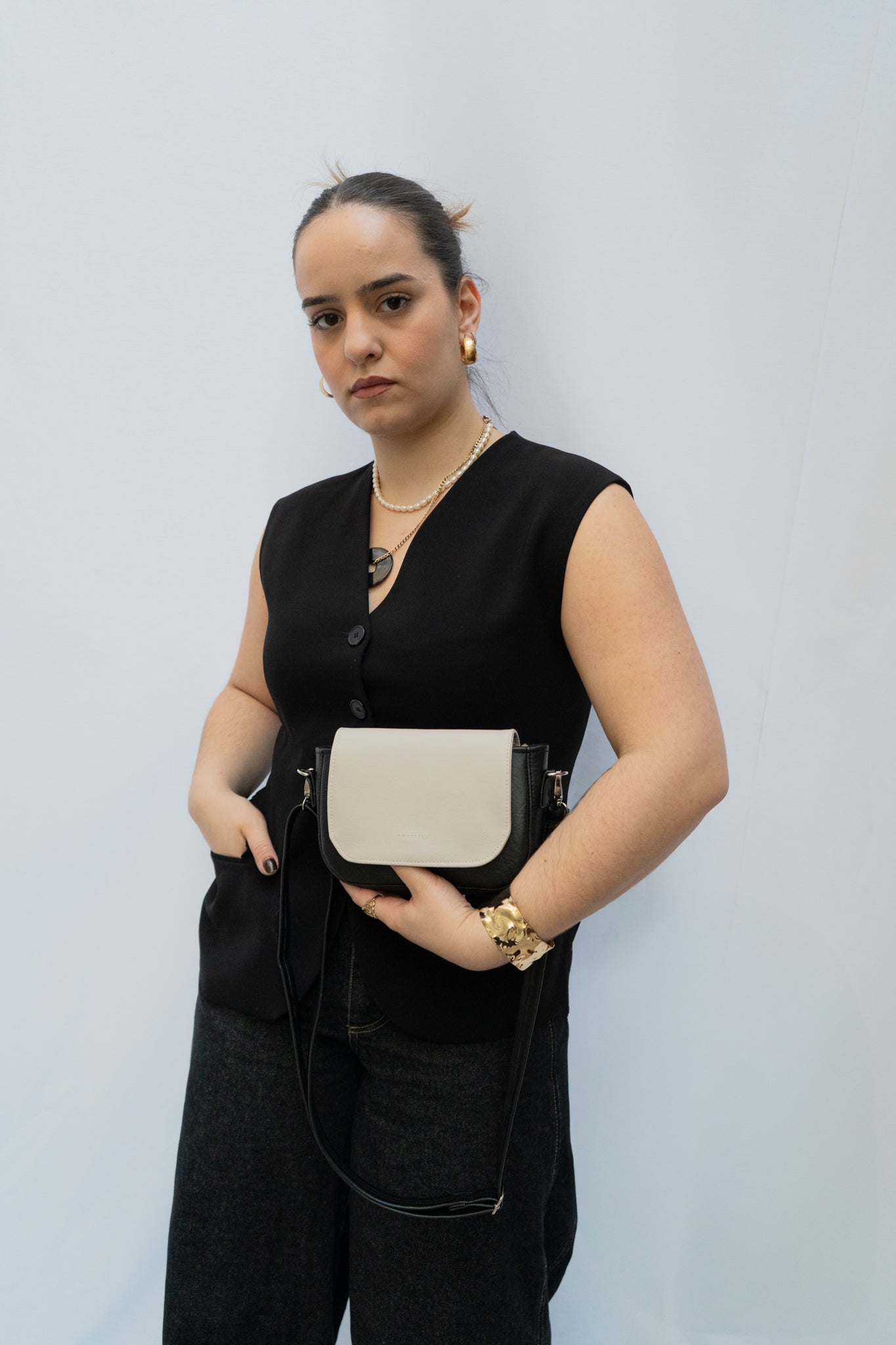 Serenna Mini Bag Preta e Bege