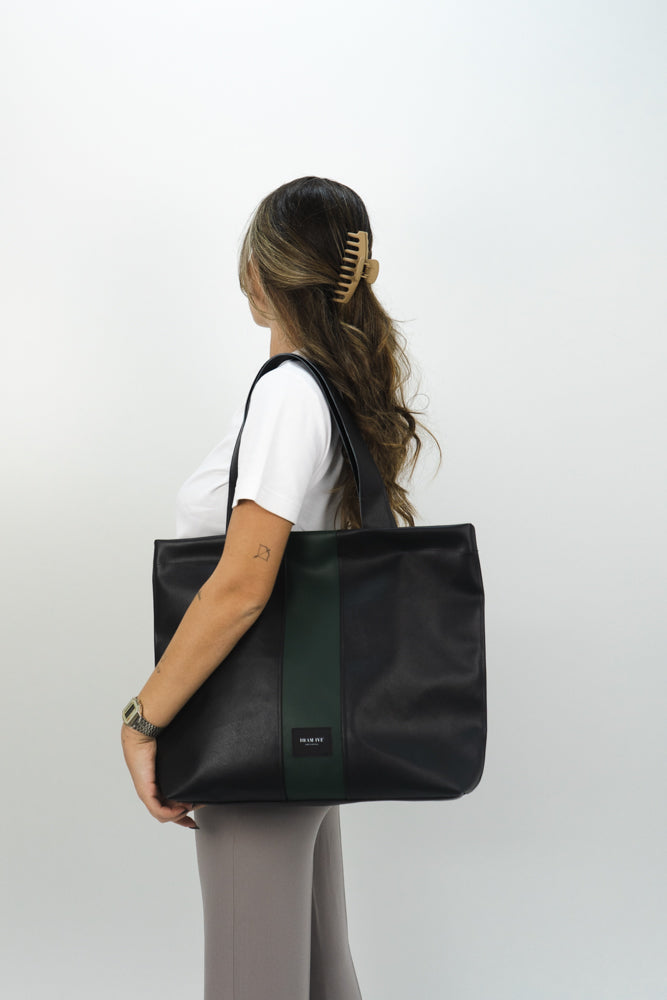 Two-tone black and green shopper